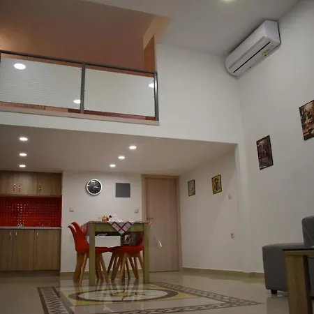 Rodoula Luxury αpartment 2 *